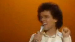 leo sayer make me feel like dancing lyrics,Leo Sayer – Make Me Feel Like Dancing Lyrics: A Detailed Exploration