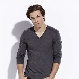 leo howard siblings,Leo Howard Siblings: A Detailed Look into the Family of the Talented Actor